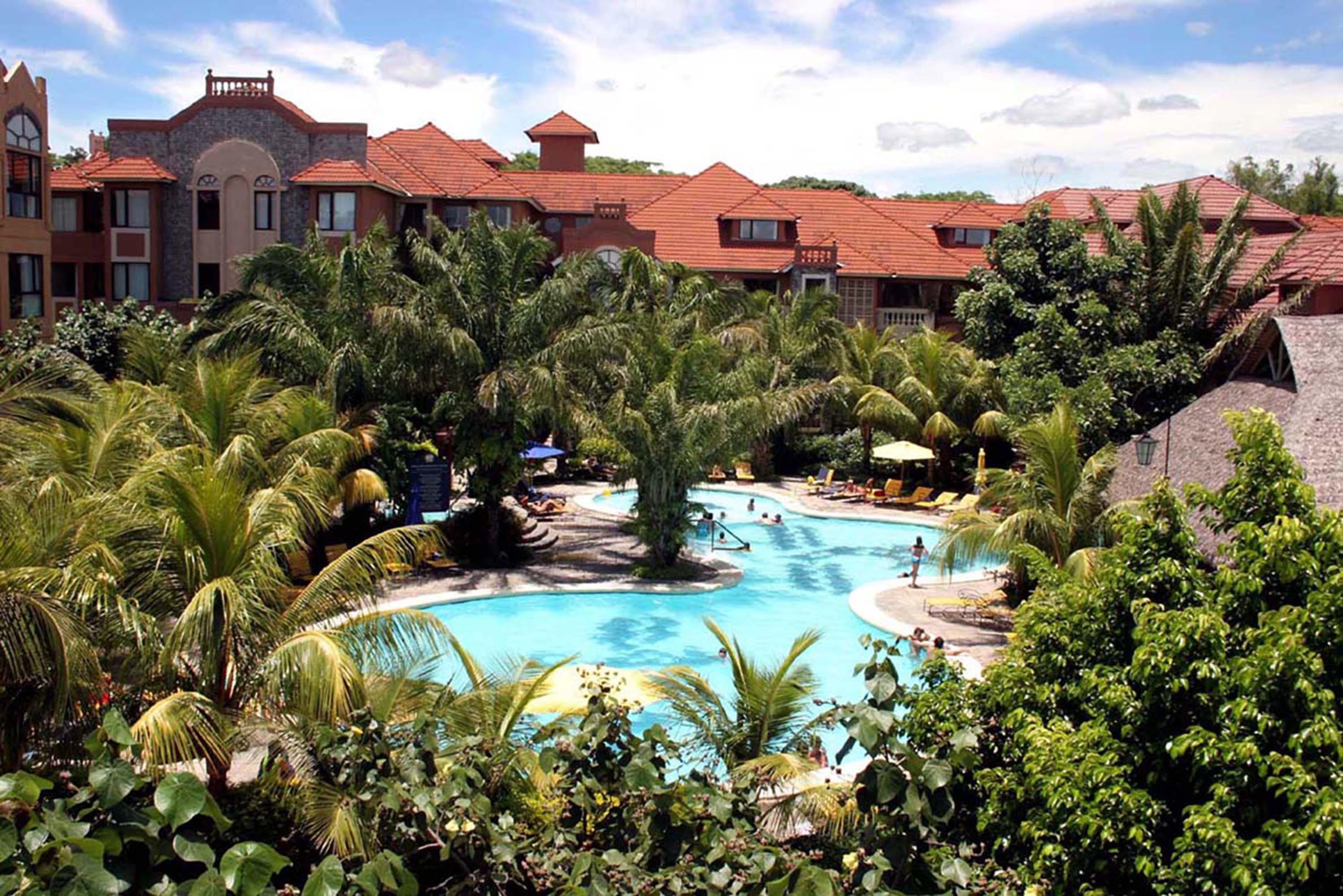 Buganvillas Hotel Suites Santa Cruz de La Sierra Buitenkant foto